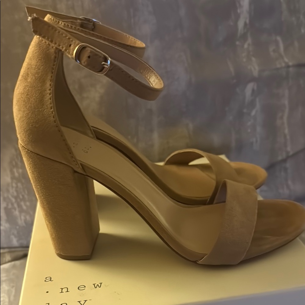 A New Day Women's Tan Heeled Sandals